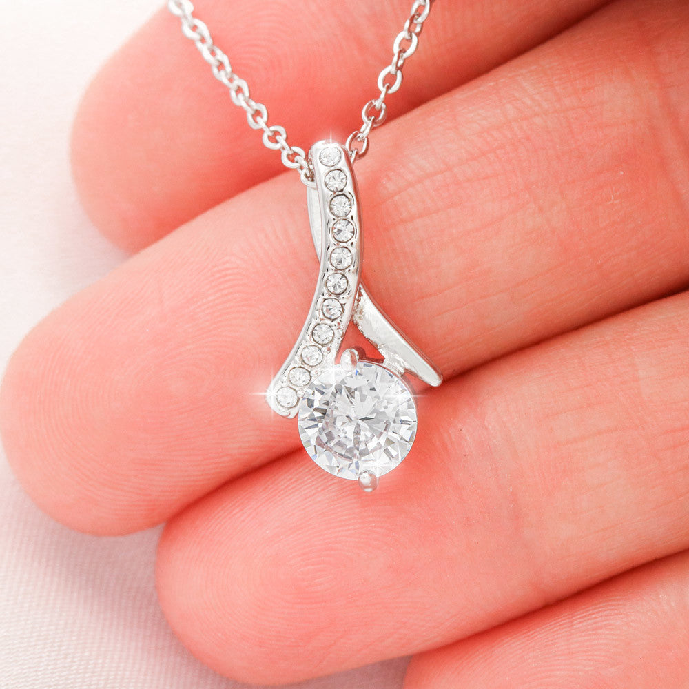 Alluring Beautiful Necklace for the one you love!