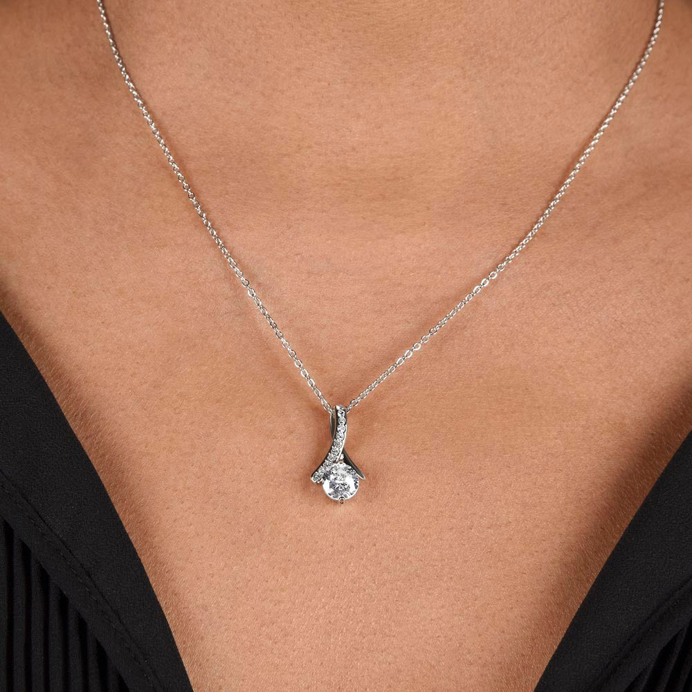 Alluring Beautiful Necklace for the one you love!